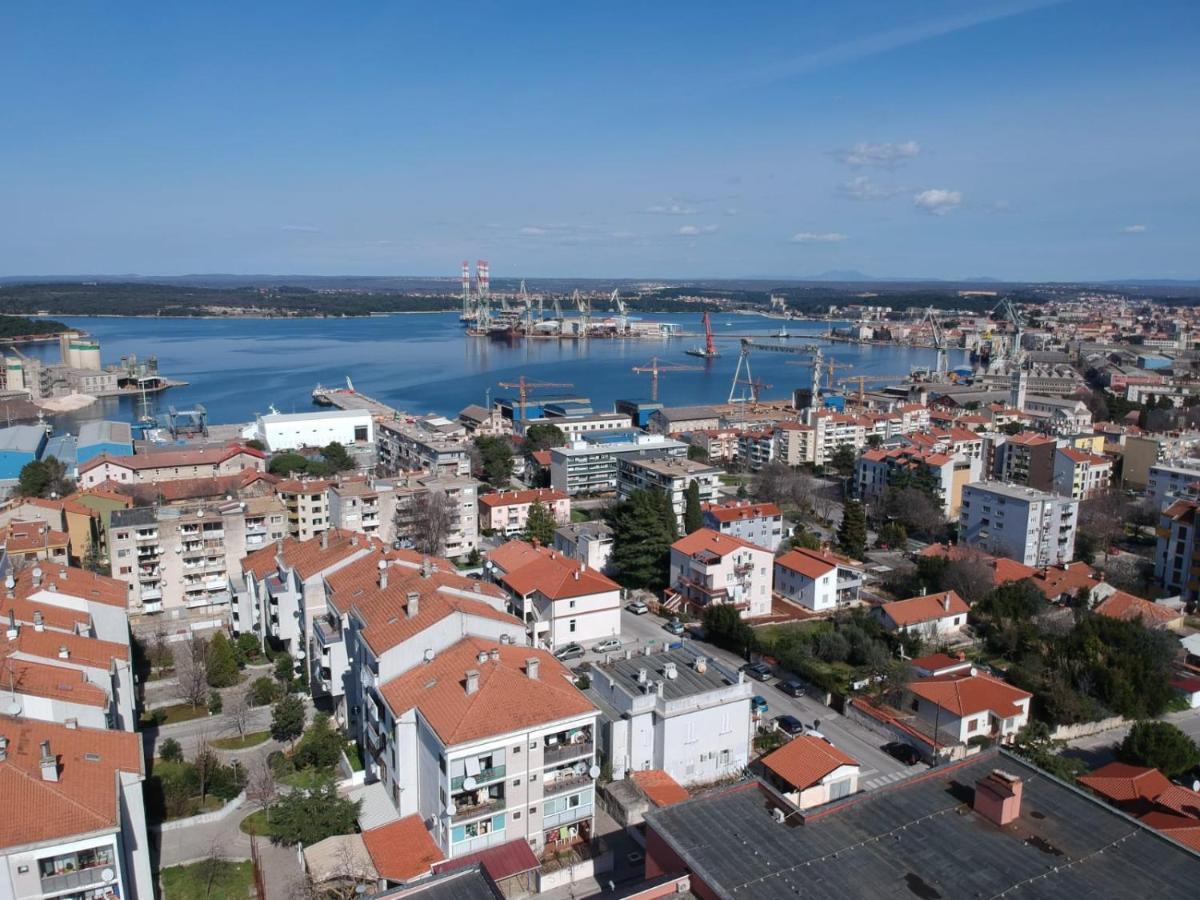 Apartment Lungomare PUY Quarto foto